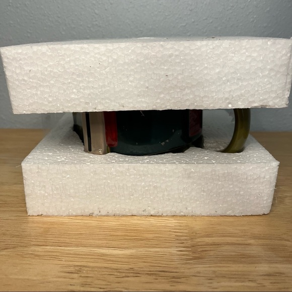 NIB Boba Fett Helmet Ceramic 3D Mug with Battle Scars (20 Ounces) - Picture 15 of 16